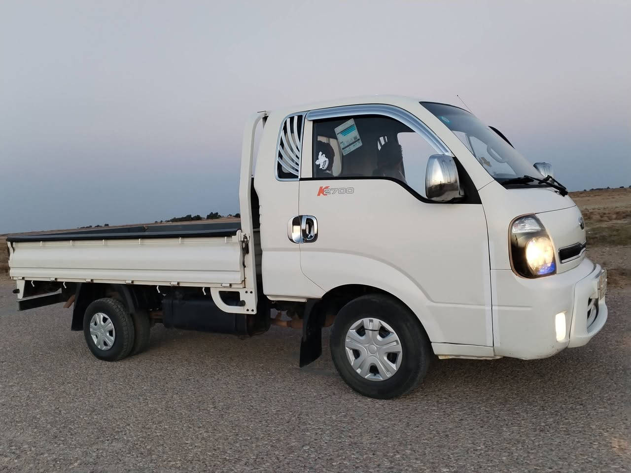 سياره كيا حمل 2017
السعر 106
سياره ماشيه 95الف فقط
رقم بصره هزه جديده   مشروع وطني
سياره زيرو كفاله عامه من الشخط والرصعه شرط الكفاله وينه اليدور نضيف
مكينه بعدها بتراب الشركه كارتون ومكفوله ع وضع الشركه برغي ما مفتوح بيها
دواخل جديده بعدها بنايلون الشركه
تبريد تدفئه كلها شغاله
كهربائيات كلها شغاله
سياره مابيها نقص ولا بيها شخط تجي وتشوف اذا لكيت بيها رصعه كروتك عليه
مكان السياره ناصريه للاستفسار اكثر الاتصال على الرقم ***********
