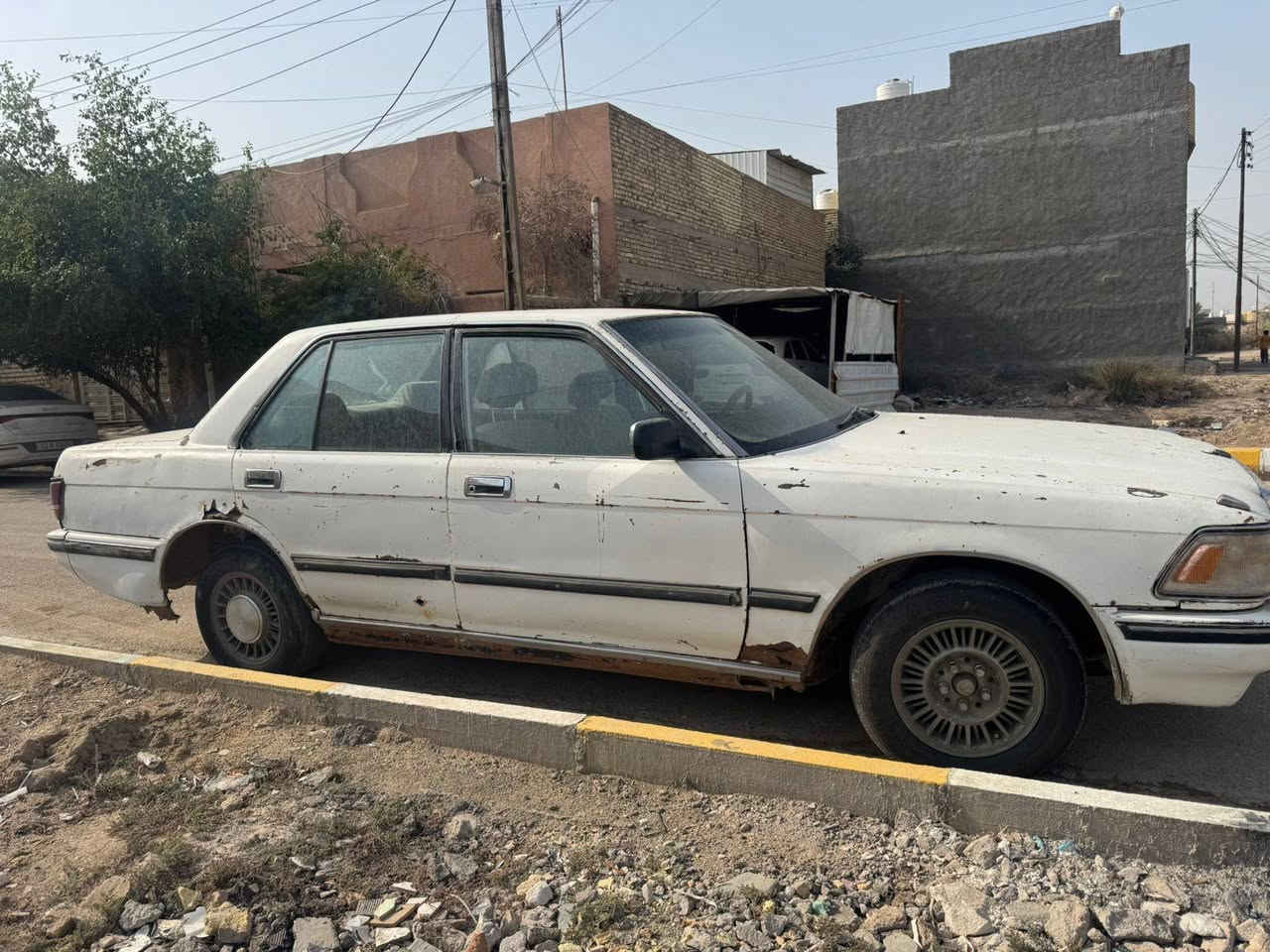 سيدان تكم موديل 1988 رقم أنبار الماني مشروع وطني مداور ثاني يوم
كير ومحرك ونجي 6 سلندر 
طخم تاير ويل كب
دواخل نضيفه 
عنبار وبريشر وباتري وراديتر جدد
كهربائيات كلها تشتغل 
مكان السياره الناصرية المركز
السعر  22 وبيه مجال 
للاستفسار   ***********
