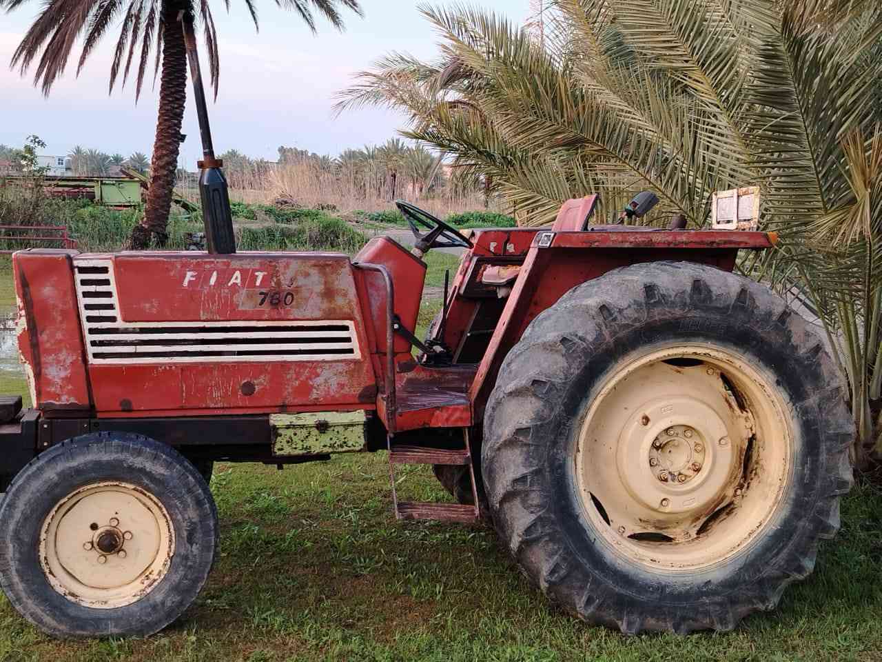 فيات للبيع المكان ديالى ***********
