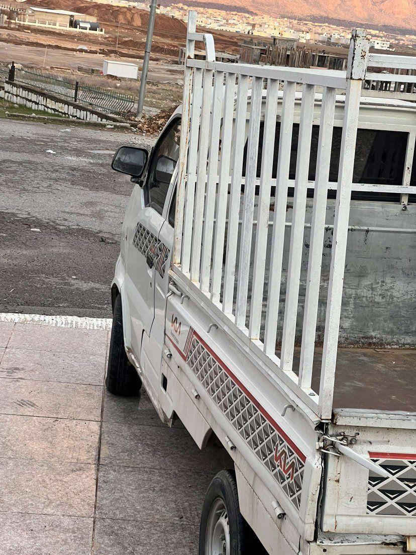 سلاوتان لێبێت ئەو سەیارەیەمان هەیە  ٢٠١٣ یە  گێر و مەکینە بەشەرت  چەمچەکەشی نوێە و توندووتۆڵی بەشەرت تایەو ویکی  سفری لەبنە  شەنسی تۆزێکی هەیە سحری ٢١ وەرەقە و مەحامەلەیەکی کەم ژ.م *********** رانية, السليمانية
