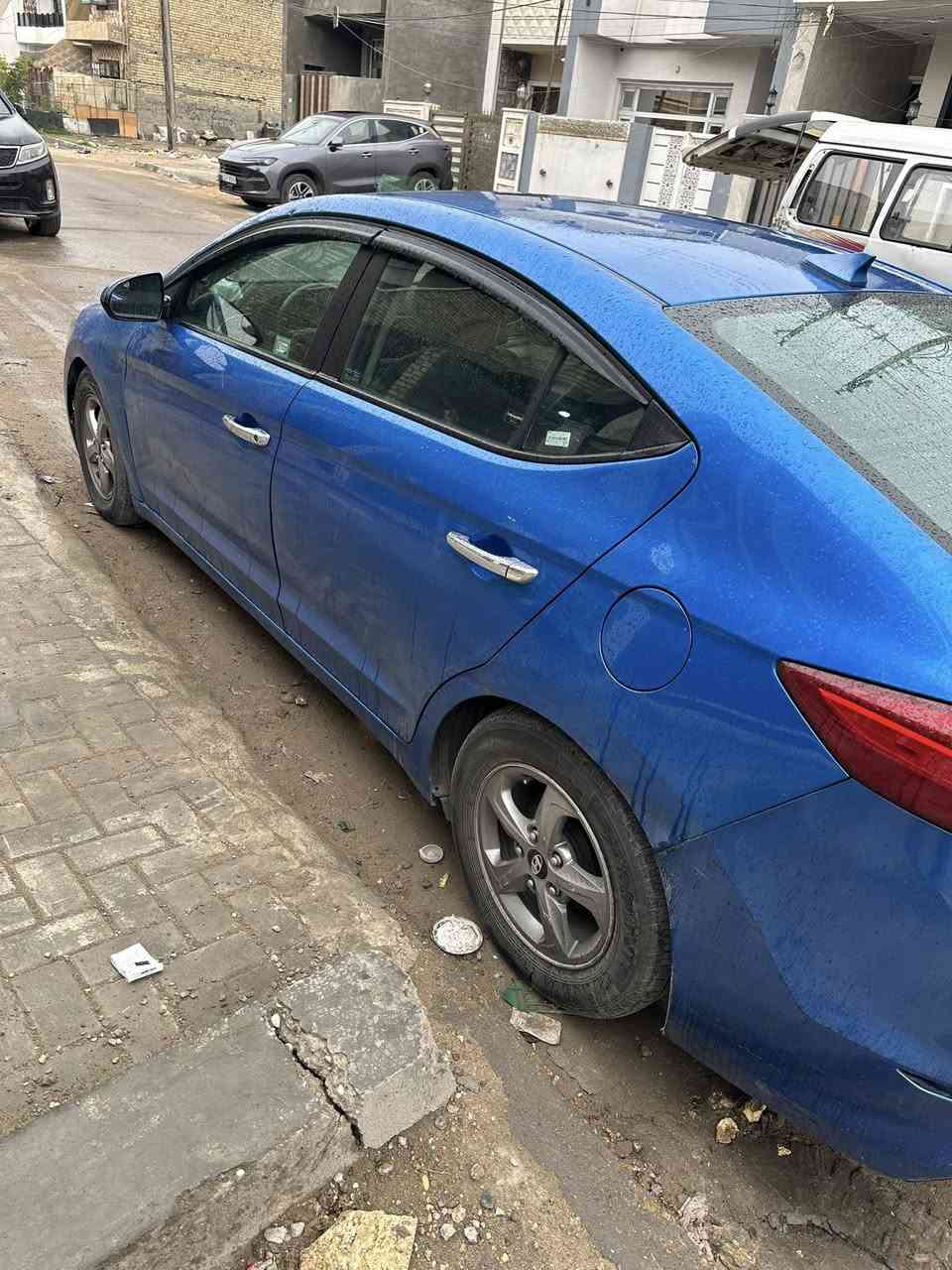 السلام عليكم النترا 2017 امريكي حادثه جاملغ  وبنيد صور الحادث طخه بلباب السايق مثل ما واضح بلصوره بغداد بسمي
مكاني بغداد البياع السعر 118 وبيها مجال 
***********
