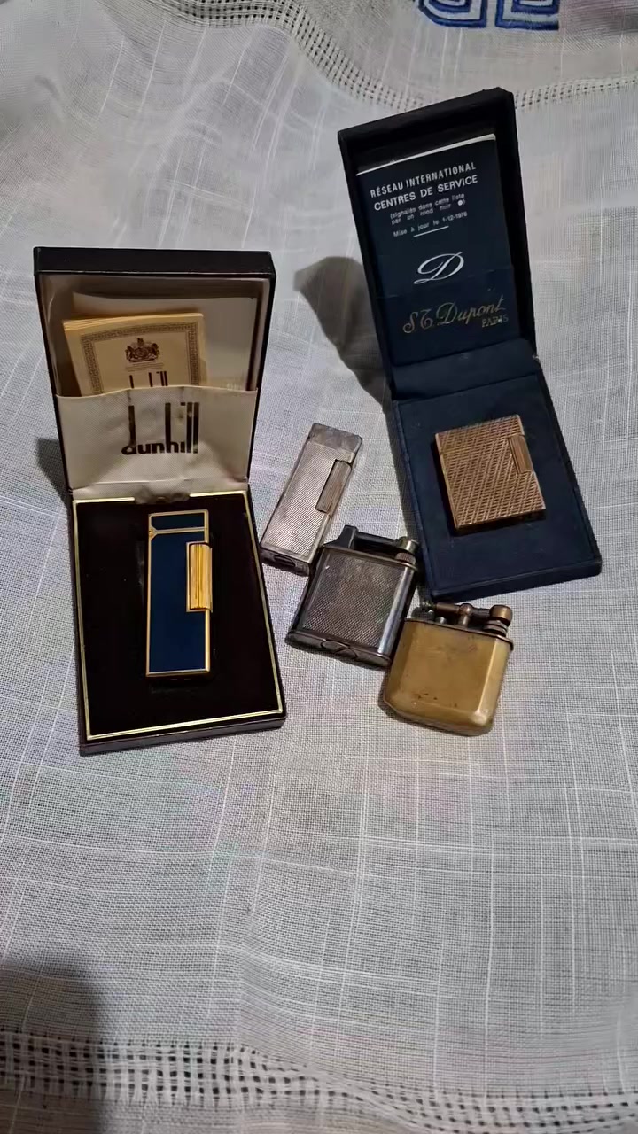 اليوم .. قداحات دانهيل 💙 ازرق غاز  والفتيل النادر


**إذا كنت صاحب هذا الإعلان وتريد حذفه لأي سبب، رجاءا أرسل رسالة إلى الدعم الفني**