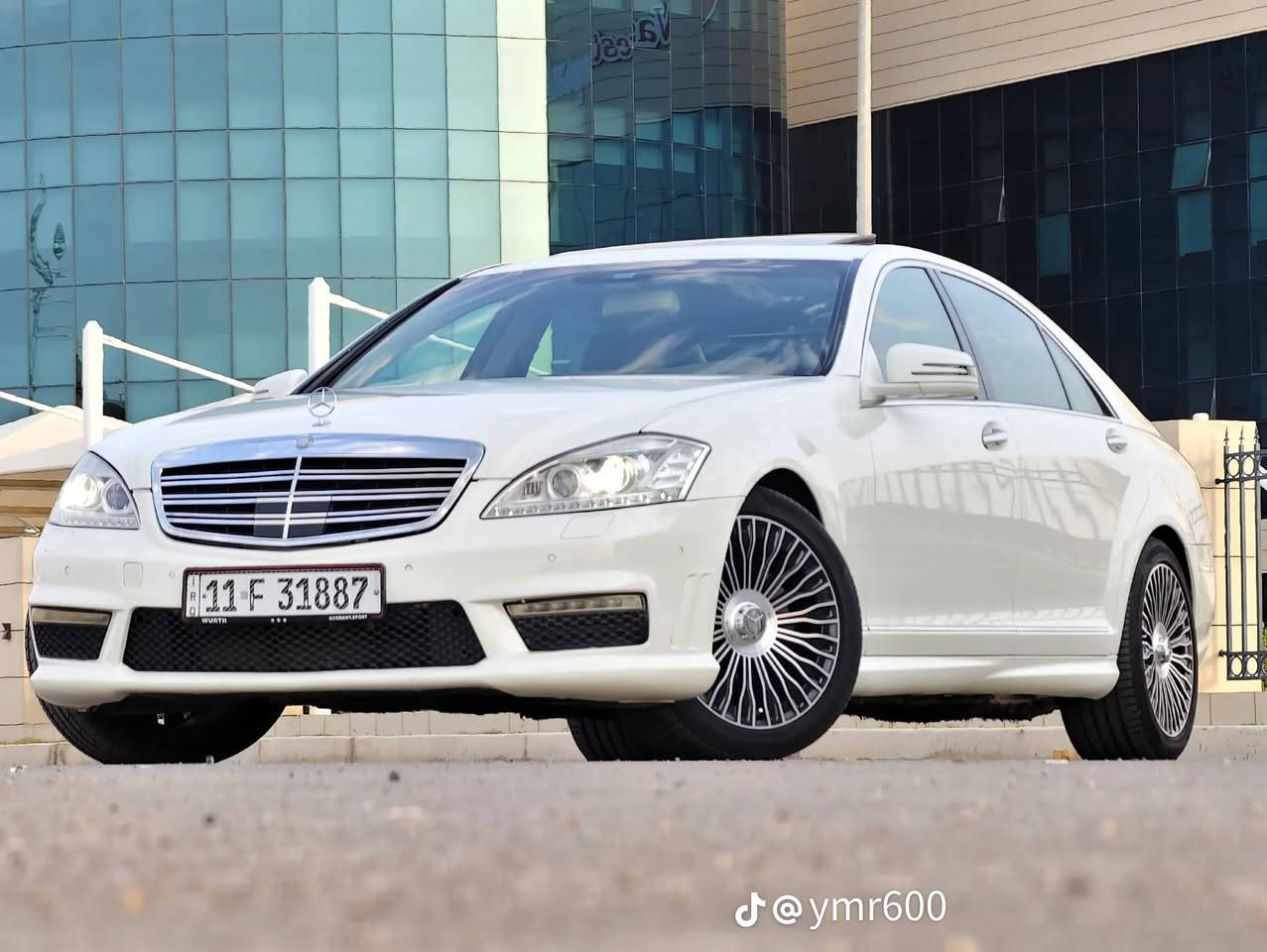 مارسيدس إس 350
للبيع او مراوس
مديل 2008 خليجيه بيها قطعه وحده صبغ اثر شخط
باب طويل رقم بغداد مكان الناصريه 
سعر 195 وبها مجال 
***********
