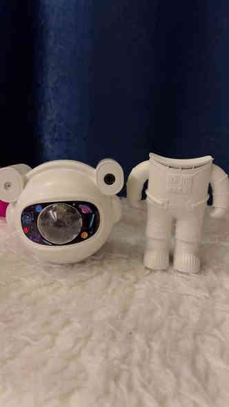 ✨ حوّل غرفتك إلى مجرة كاملة! مع الروبورت✨
خليك تعيش أجواء هدوء واسترخاء مع إنارة المجرة اللي تملأ المكان ألوان راقية ونجمات تتغيّر بكل سلاسة 🌌💜
مثالية لغرفة النوم، الاسترخاء، ألعاب البلايستيشن، أو حتى جلسات المزاج!

✔️ ألوان متعددة

✔️ تأثيرات سحاب + نجوم

✔️ هدوء نفسي وأجواء غير شكل

✔️ مناسبة لكل الأعمار

✔️ يحتوي على سبيكر بلوتوث

باقي الصور وفيديوهات التوضيحيه بالتعليق

📩 اطلبها الآن وخلي غرفتك عالم ثاني!

للحجز *********** واتساب

السعر :15 الف دينار 

توصيل داخل اربيل 3000 دينار 

باقي المحافظات 5000 أربيل
