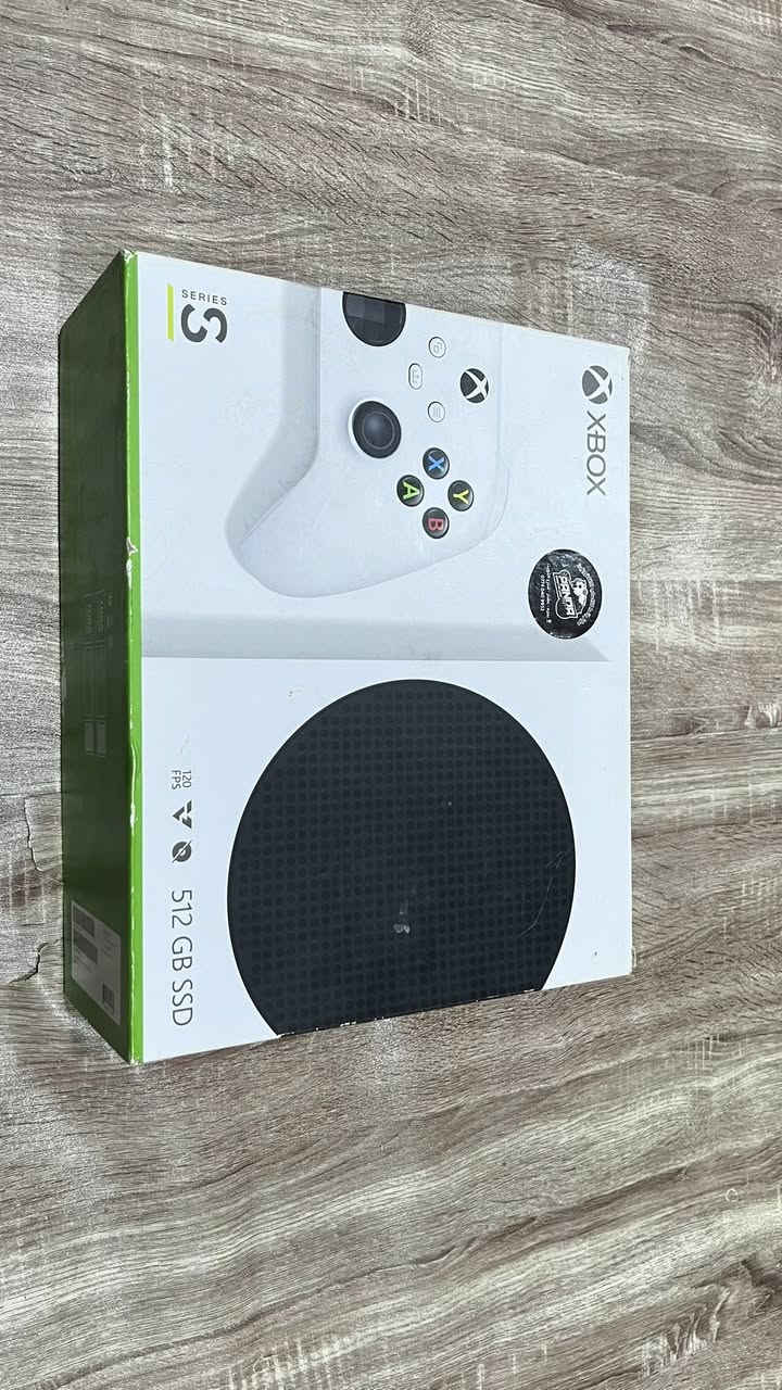 للبيع Xbox Series S سعة 512GB
استخدام الجهاز خفيف ومحافظ عليه، وما مفتوح ولا مصلح ولا بي أي عطل، ويشتغل بصورة ممتازة.

المرفقات:

• اليد الأصلية

• جميع الكيبلات الأصلية

• الكارتون الأصلي

• اشتراك Game Pass لمدة شهر

سبب البيع: طالب سادس وما عندي وقت ألعب.

السعر: 400,000 دينار عراقي وبيه مجال بالمعقول.

فحص وتجربة الجهاز .

العنوان 📍:البصرة الكباسي

للاستفسار:

***********
