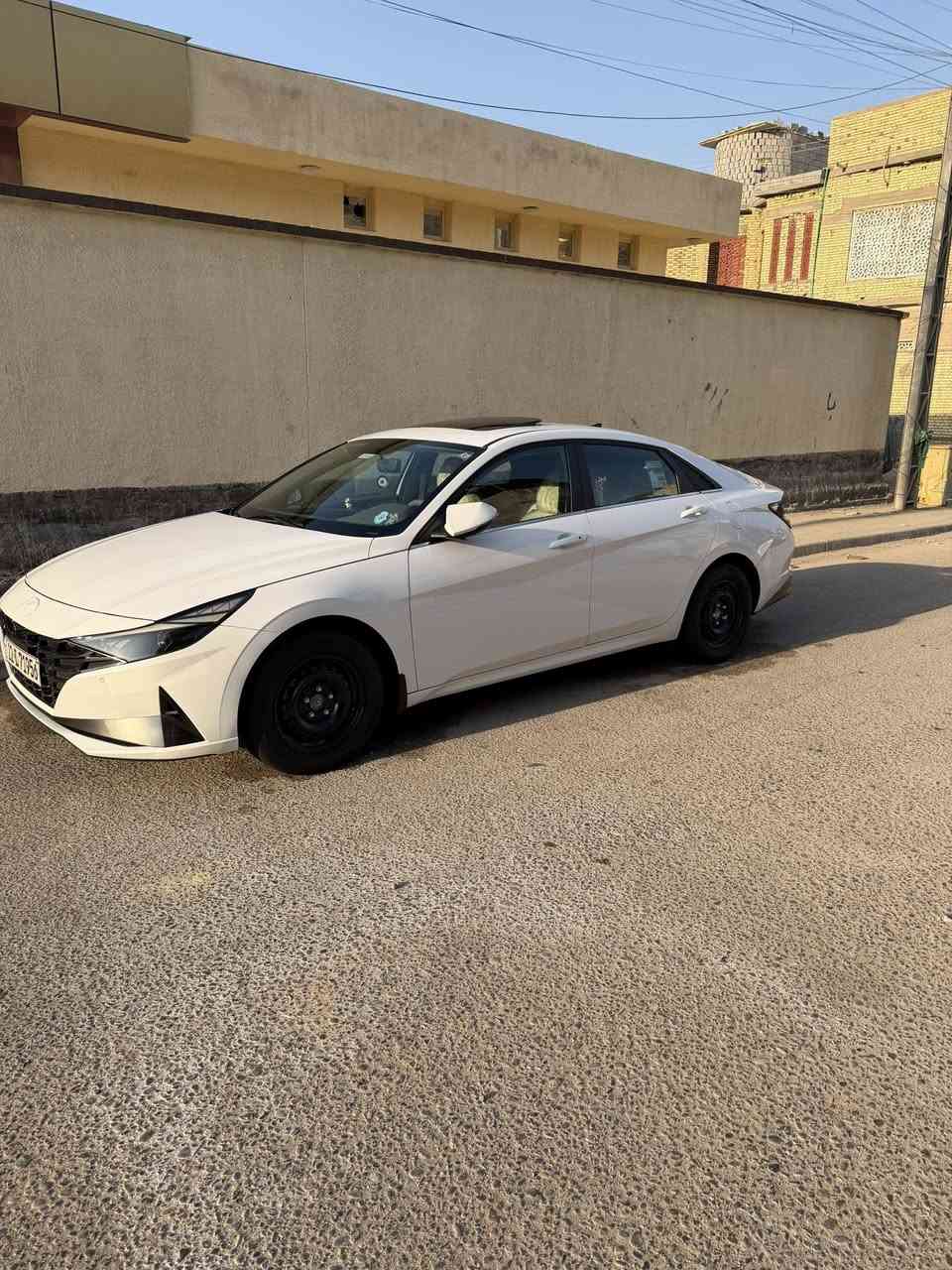 السلام عليكم النترا للبيع 2022 رقم أربيل سياره كفاله من الدعامية الدعامية السياره ماشيه 68 سياره فول للأخير السياره مدوشمة كاعيه وسفاري سبير مانازل المحرك 1600  ملاحظة(ويلكب موجود مال شركة جديد) السعر 170 وبيه مجال حق الجيه ‭

‭٠٧٧٢ ٥١٧ ٤٦٢٦‬
