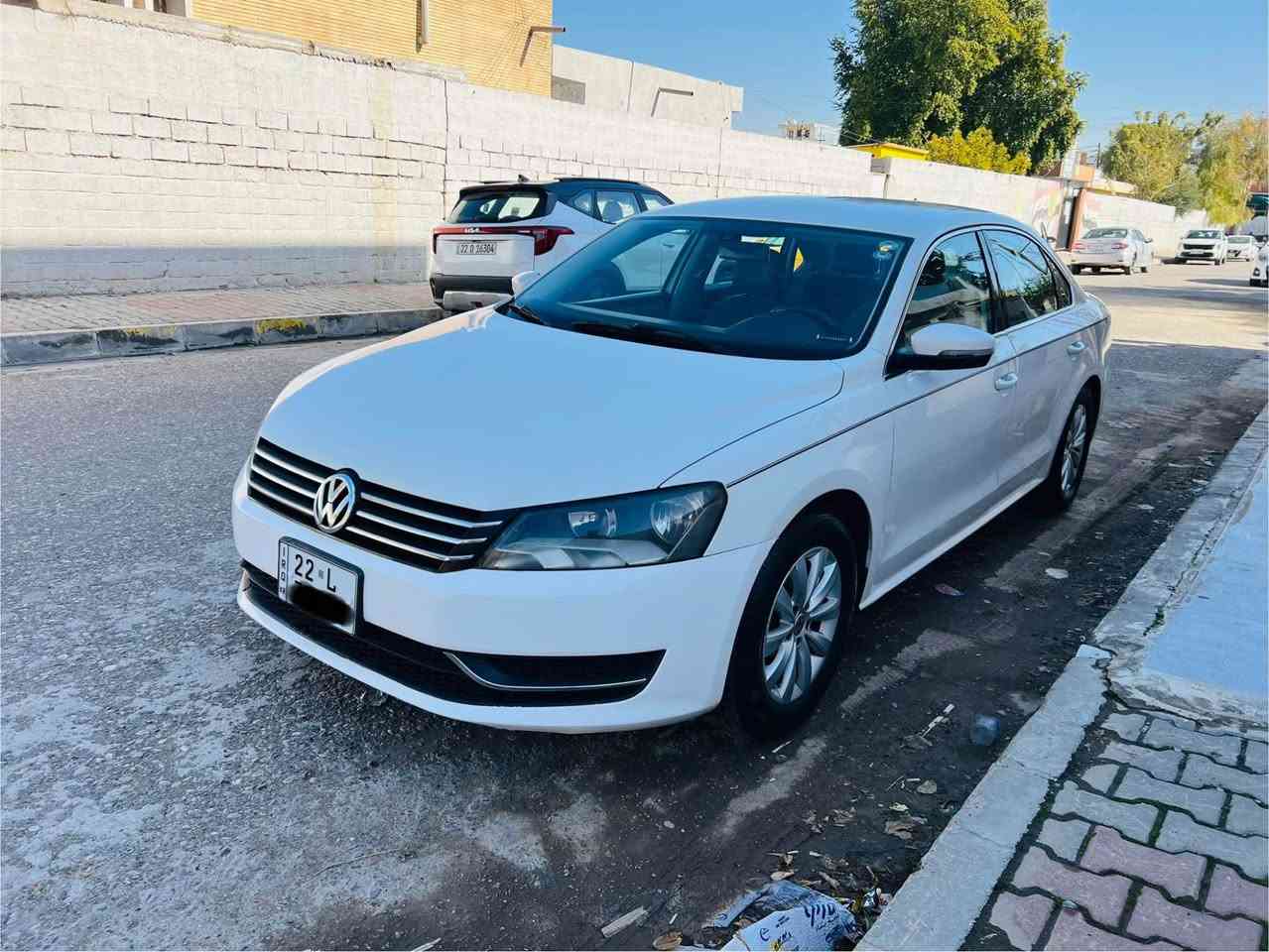 السلام عليكم 
باصات 2014 وارد خليجي
المواصفات : 5 مواصفات المعروفة 
_ _كشنات تدفئه  
_ _شاشه جبيرة 6 اقراص 
_ _تحديد سرعه  
_ _تحكمات استيرن 
_ _ حساس مطري بالماسحات 
_ _ تبريد قطعتين 
وباقي مواصفات معروف
وسياره مال بيت ونظيفه حيل
هزه راقم سنويه بسمي لحد 2031 كول جديد 
‏ما شاء الله سيارة كلش نظيف مرتب بدون مصرف 
سياره جاهزه صدر امامي خلفي جديد 
بى 4مكان شبر صبغ بدون دواخل بدون ايرباك 
تخم تاير  جديد  دينار مابى مصرف 
 سياره ‏كلش نظيف مثل ما واضح في الصورة 
سيارة حيل نظيفة ماتحتاج دينار وبالعافيه عالياخده واستفسار اكثر خابر صاحب السيارة ***********
مكان سياره كركوك 
 ‏ملاحظة إني مكلف الناشر ما أجاوب على التعليقات ما متواجد عالفيس شراي خابر صاحب السيارة وتحياتي للجميع كركوك, العراق
