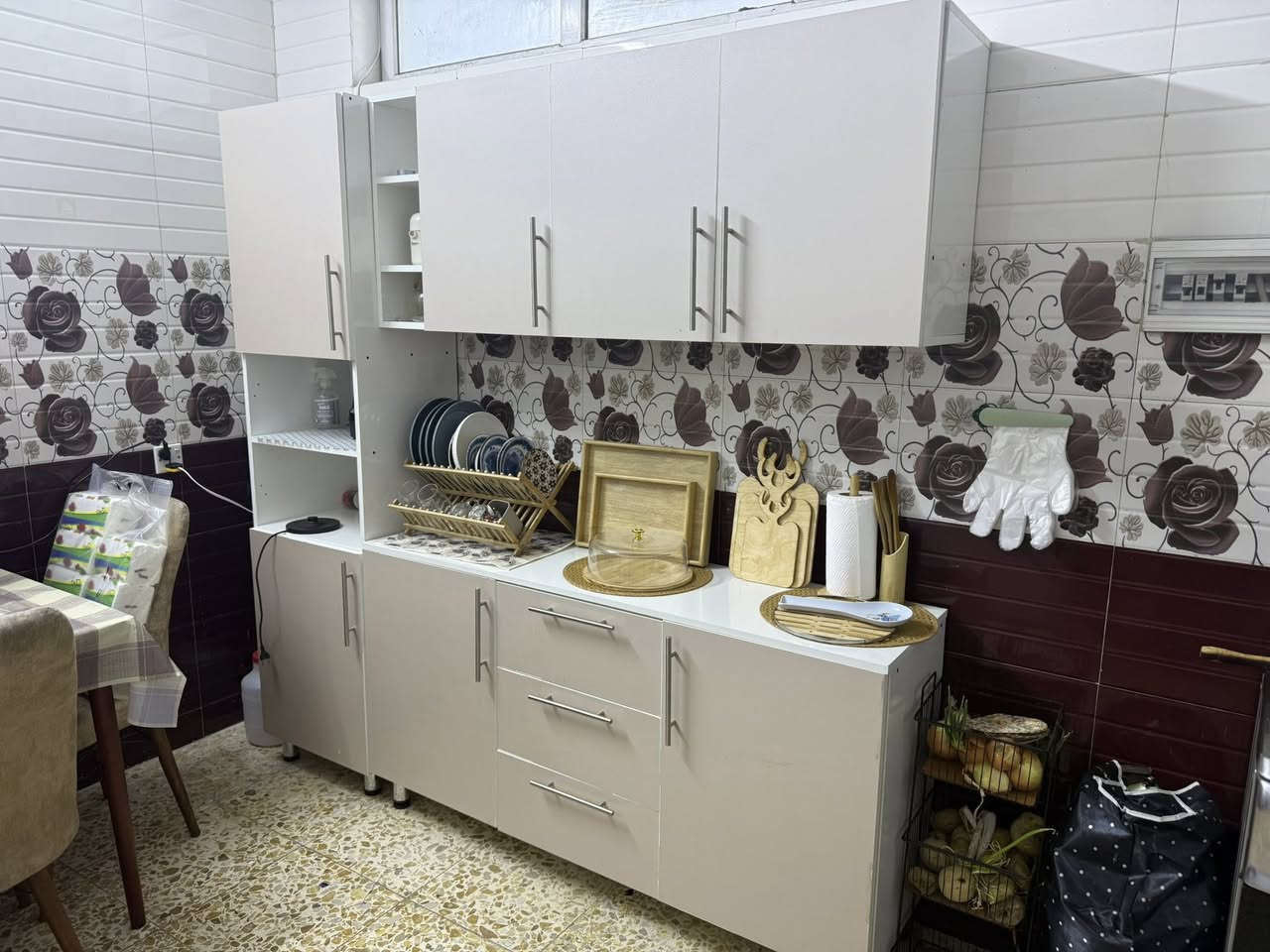 كاونتر احطاطه mdf اوفوايت مو من ذني لسوكي مترين ابو الفاترينه ولسنك متر و 20 مرمر مكاني حي الجهاد مسوي ب 525
عارضه ب 375 صارله شهرين جدآ جديد بس لان دشيل من البيت دبيعه
***********
