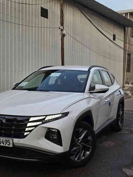 سلام عليكم توسان 2023  خليجي 
رقم بغداد مكفول عام بارد صبغ تبديل 
محرك كير مكفوله ماشيه 41 الف
مواصفات فول عده البانوراما 
بصمه 
لدات امامي 
شاشه 
كامره خلفيه 
قطعتين تبريد 
كشنات كهرباء 
سايد بريك بصمه 
ترحيب 
مري شفط 
تحكمات مقود 
حساسات امامي خلفي 

سياره جديده جداً 
مكان بغداد 
سعر 215 بيها مجال 
*********** بغداد
