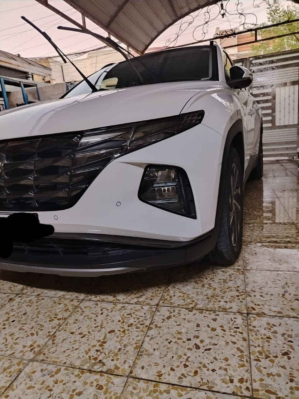 السلام عليكم
توكسان 
2024 
خليجي
محرك 2000 
فول مواصفات
بانوراما 
لون ابيض 
رقم بغداد 
السعر 220 و بية مجال 
المكان بغداد الحرية 
للاتصال
***********
