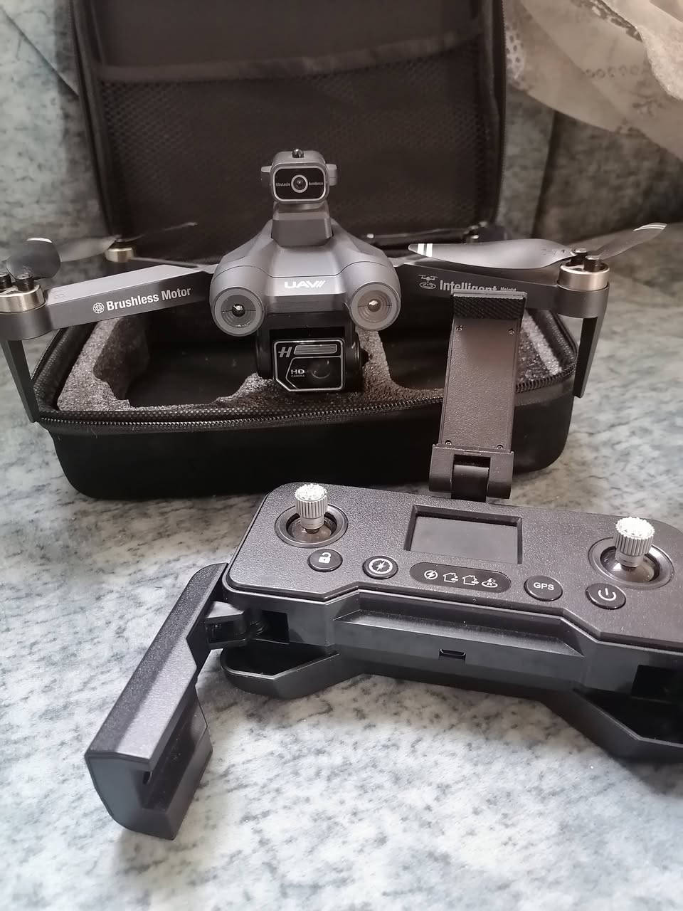 درون تصوير GPS – فرصة حلوة 👌🚁
درون تصوير مزودة بنظام GPS، ثابتة بالجو وسهلة الاستخدام، مناسبة للمبتدئين والهواة.
المميزات:
كاميرا للتصوير الجوي 📸
نظام GPS لتثبيت أفضل
عودة تلقائية عند ضعف الإشارة
إقلاع وهبوط بضغطة زر
بث مباشر على الموبايل
تصميم قابل للطي + شنطة حمل
المحتويات: درون + ريموت + شنطة + مراوح سبير + ملحقاتها
النوع: UAV GPS
نوعية زينة مقابل السعر ومناسبة للتصوير والتجربة ✨


**إذا كنت صاحب هذا الإعلان وتريد حذفه لأي سبب، رجاءا أرسل رسالة إلى الدعم الفني**