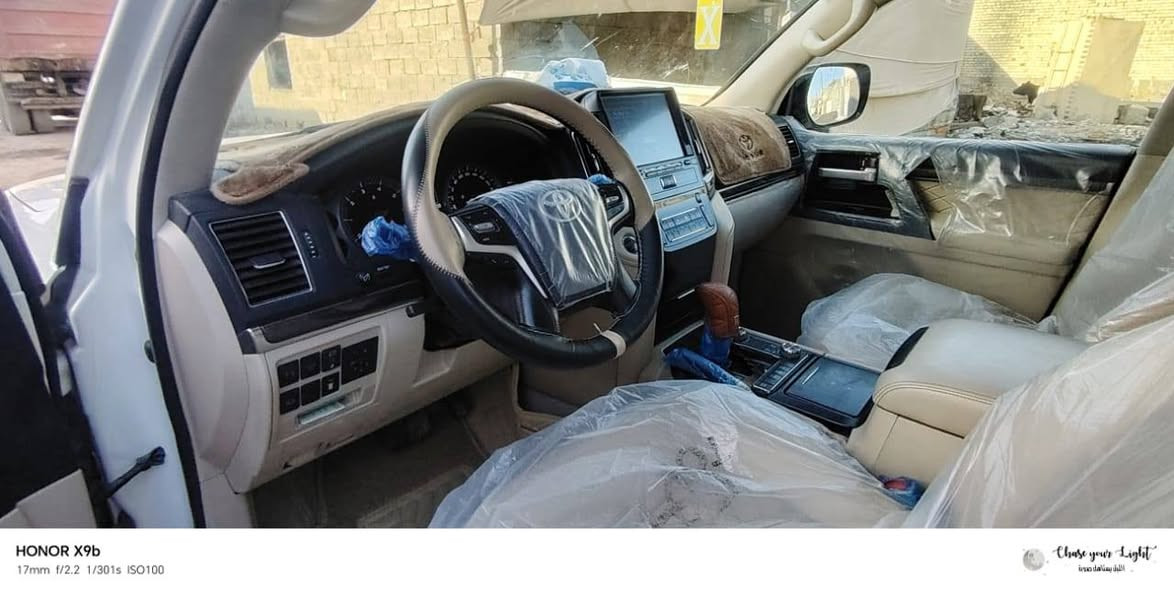 سلام عليكم لاندكروزر موديل 2020 فطيم كفاله عامه ماشيه 160الف للاستفسار الاتصال ***********
