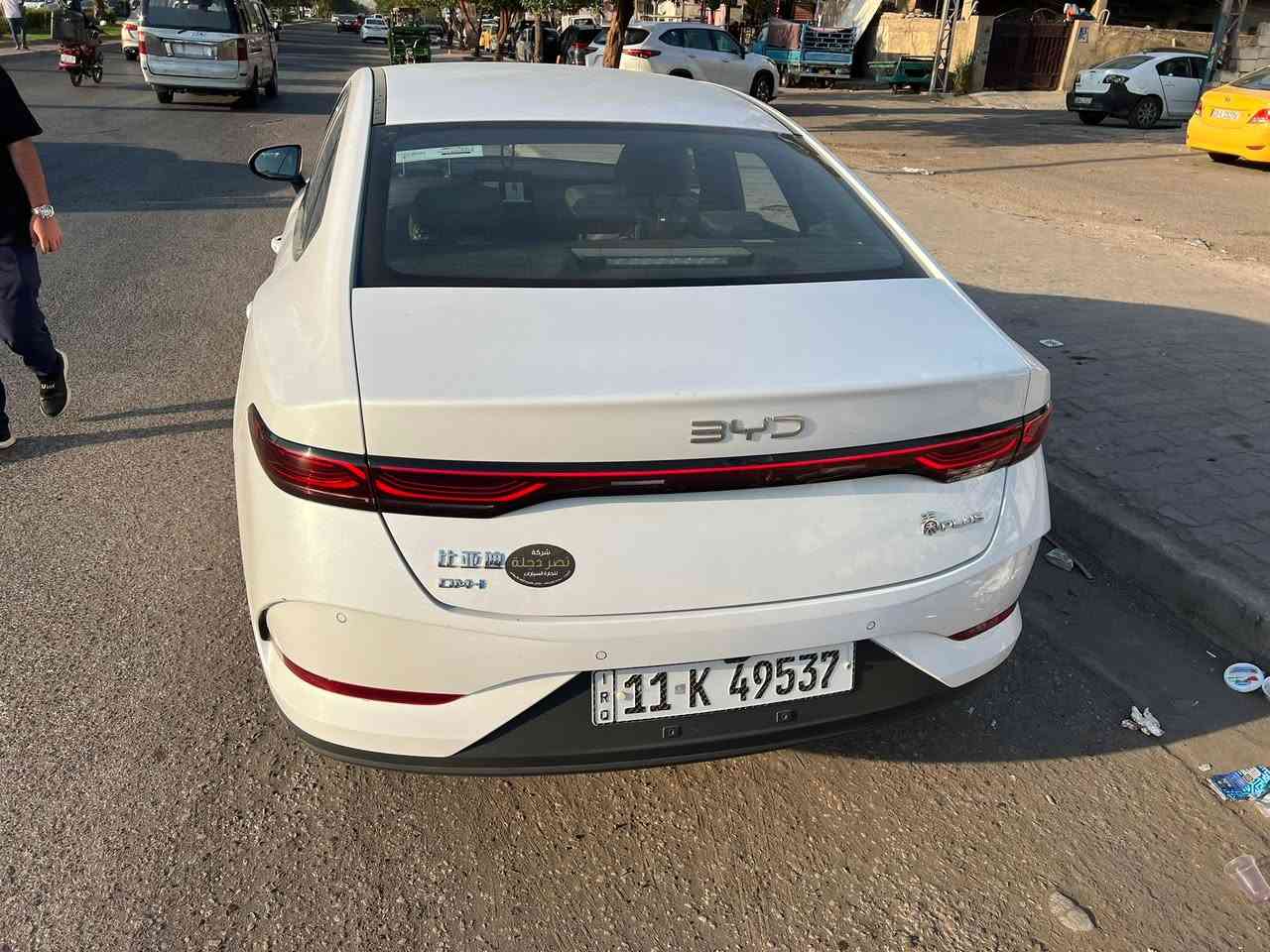 السلام عليكم 
BYD كن بلاص موديل 2025للبيع 
نص فول مو الفول مالتها المواصفات مالتها المعروفه السياره ماشيه 22الف كيلو متر 
السياره ضررها خسفه بل بنيد موضح بل صوره وجاملغ الايمن والايسر طعجات خفيفه يرجعن بارد السياره سعرها 18 مليون وبيها مجال مال جيتك وتحويل ثاني يوم للاستفسار ***********
