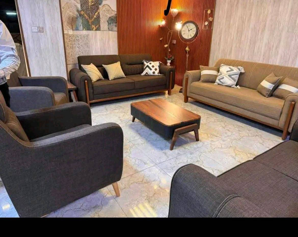 عرض خاص  خلال اسبوع فقط 

سعر 500 الف فقط مع 4كوشات 
توصيل بغداد مجانا 
أحدث التصاميم الفنية 
🖍الشغل حسب طلبكم من ناحية اختياركم الالوان وعدد المقاعد 
⭕️مواصفات العمل 
♦️اسفنج. مميز 
⭕️ الخشب مقعد مضغوط
رجل عظم عاج  

❇️قياسات القنفات ❇️

العرض 75
190سم  القنفه الكبيرة ام ثلاث مقاعد 
150 سم القنفه الوسط ام مقعدين 
75 سم  الكرسي. 
🌹🌹🌹🌹
جميع الالوان متوفره
توصيل  بغداد مجاني                                               توصيل لجميع محافظات العراق 25 الف.                                    التوصيل  سريع 
للحجز ارسل
 الصورة 
والاسم 
ورقمين موبايل 
والعنوان
على الخاص


**إذا كنت صاحب هذا الإعلان وتريد حذفه لأي سبب، رجاءا أرسل رسالة إلى الدعم الفني**