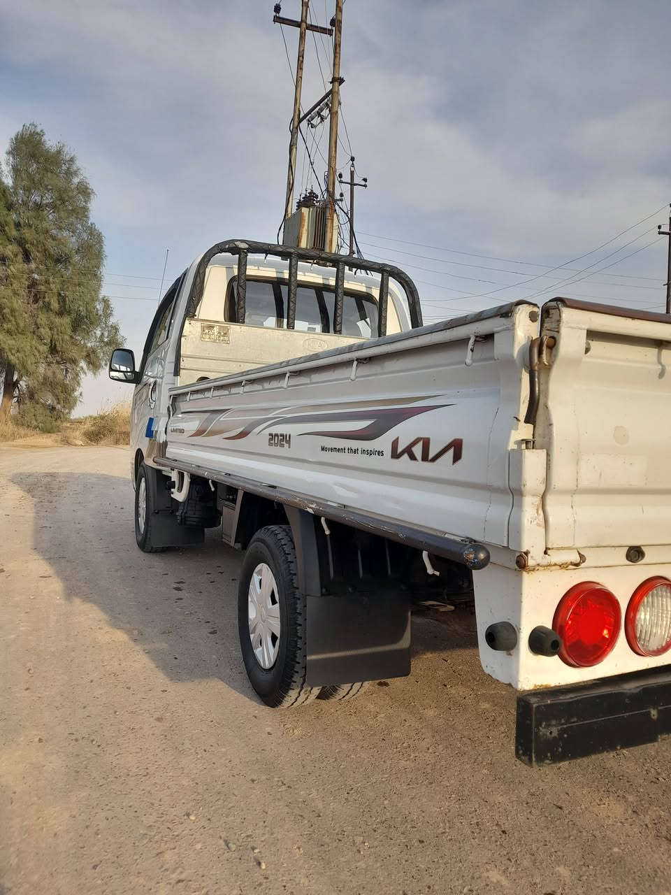 سلام عليكم
#للبيع 
كيا بنكو موديل 2014
مكفوله من الضربه والصبغ  
كير محرك اكسل شاصي كفاله
تدفئه تبريد كله شغال 
رقم ديالى انگليزي 
تحويل مباشر 
سنويه لل2031
السعر   (110)  وبيها مجال 
العنوان صلاح الدين -قضاء الضلوعيه 
للاستفسار ***********
