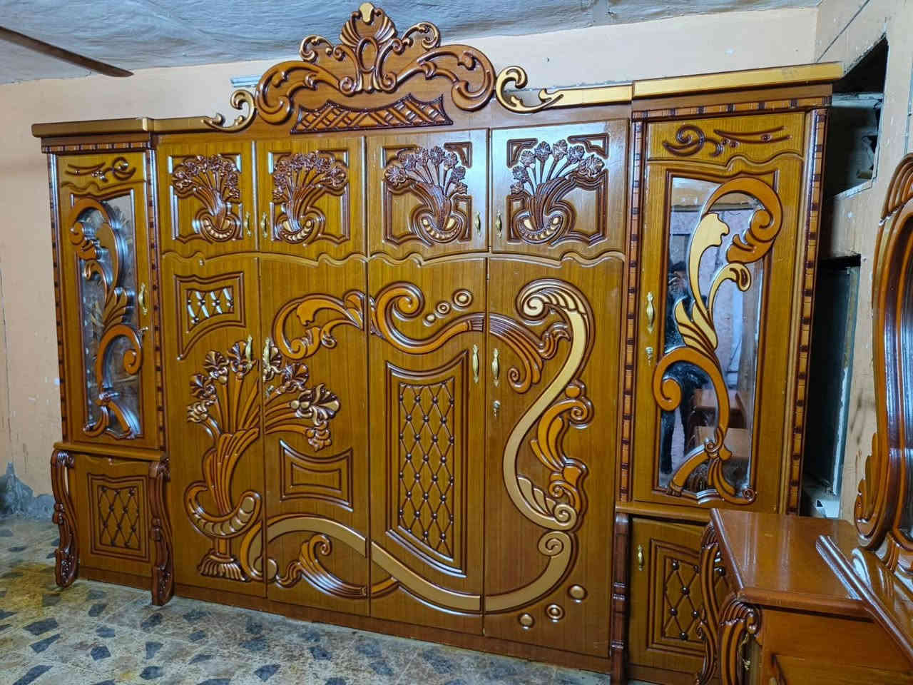 غرفه اخشاب ام السته قاطين نجاره تزكام جديده كلش نهايته 750 مكان ناصريه ***********
