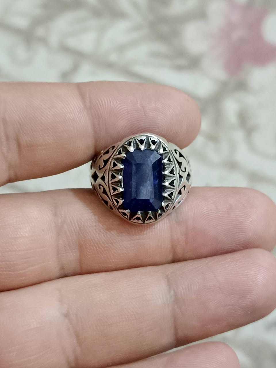 السلام عليكم زفير افريقي طبيعي صياغة يدوي صياغة (عادل)  قياس 24 سعر 55 مكان السماوه ***********
