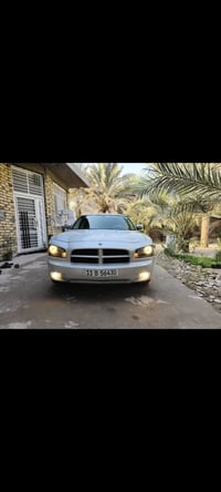 للمراوس فقط  جارجر موديل 2010  رقم بغداد بسمي  السياره كلش نضيفه  السي...