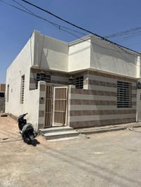 بيت ركن • ١٠٠م • نجف ميسان
