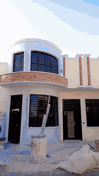 عامل يسوي ديكورات ويصبغ للي يحتاج هذا رقمة 07853514005 حسن العتابي