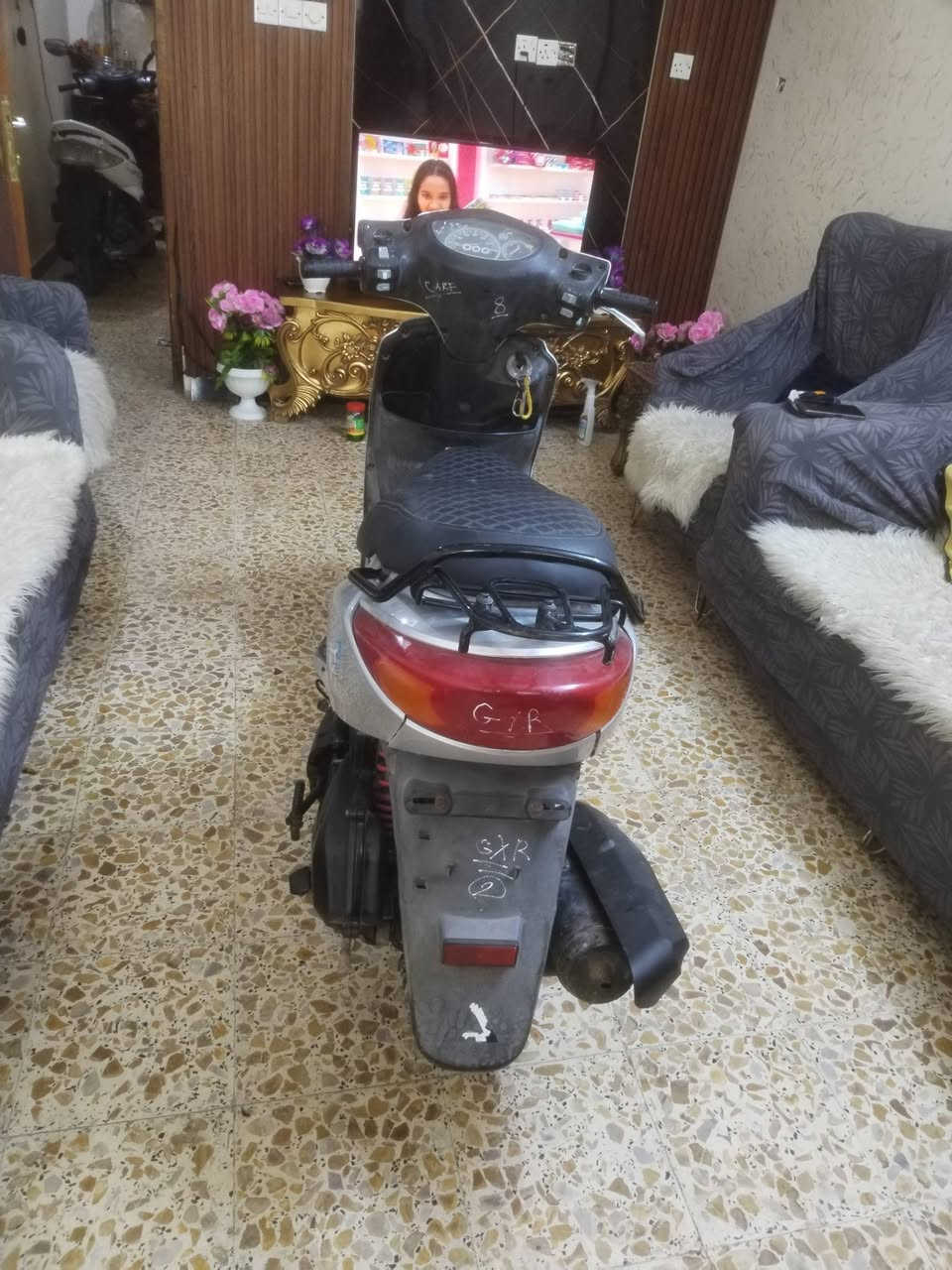 بريز ببغاء نوزل ياباني سكليتر خطين كله شغاله اي نقص مابيه نضافه فول دراجه جديده لوك السعر ٧٠٠ بغداد المشتل ***********
