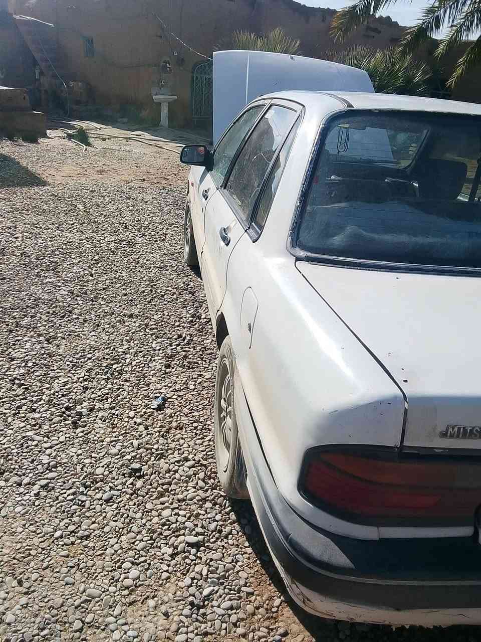 مستيبوشي موديل 89 رقم سليمانيه  للبيع مكان السيارة جلولاء اتصل ع الرقم ***********
