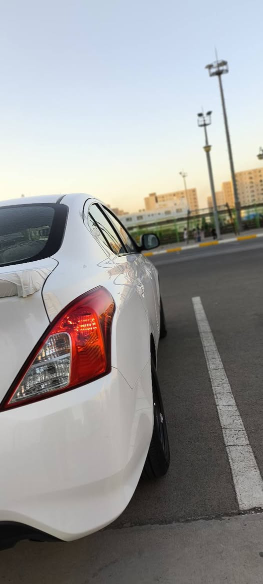 السلام عليك شباب 
نيسان سني موديل 2024 هندي بليته زركه الشكل الجديد مكفوله كفاله عامه  ماعده شخط اباب السايق كلش بسيط حته ميبين  شاشه جبيره بلاديه السياره كلهه علا وضع الشركه ماشيه 53 السياره مملعوب بيهه بلاديه من الدعاميه للدعاميه الله شاهد  سعرهه 127 وبيهه مجال  الرقم ***********
