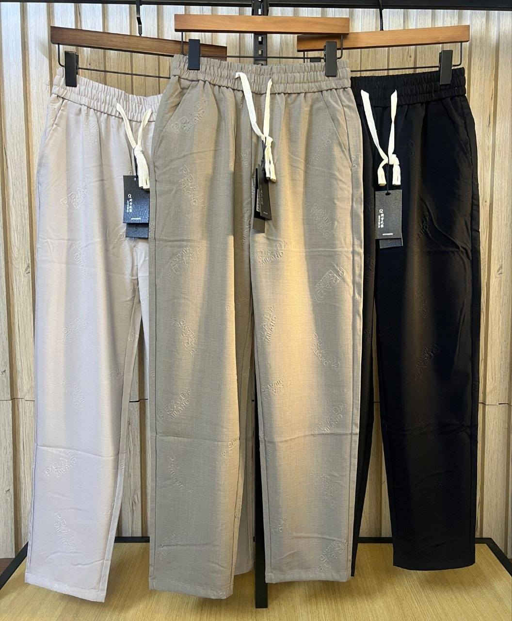 بجامة طول 100 
قالب عريض كتان صيني
مغسول حركات 
3 موديل
السيري 7قطع ب//٧٥ الف حسس


**إذا كنت صاحب هذا الإعلان وتريد حذفه لأي سبب، رجاءا أرسل رسالة إلى الدعم الفني**