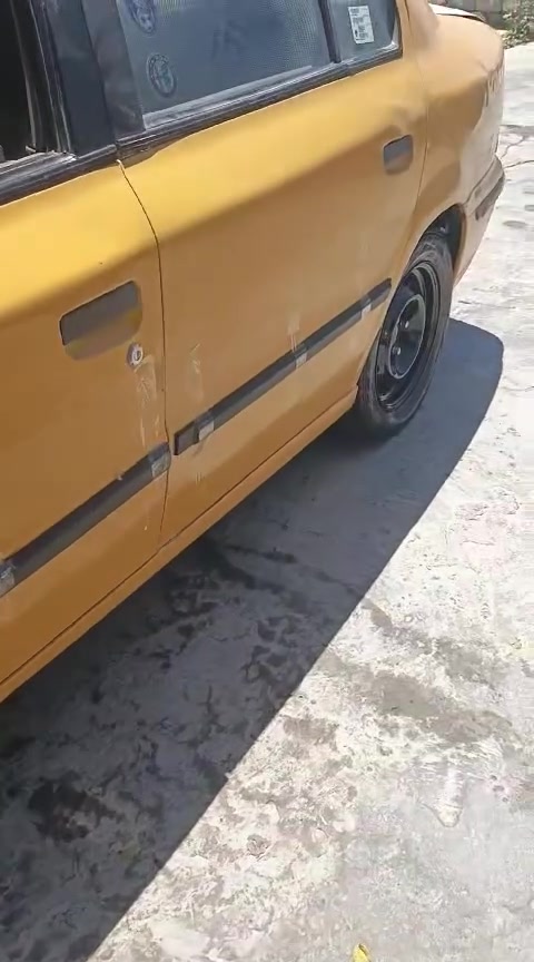 سلام عليكم سمند موديل ١١السعر٢٥بيهه مجال ***********

