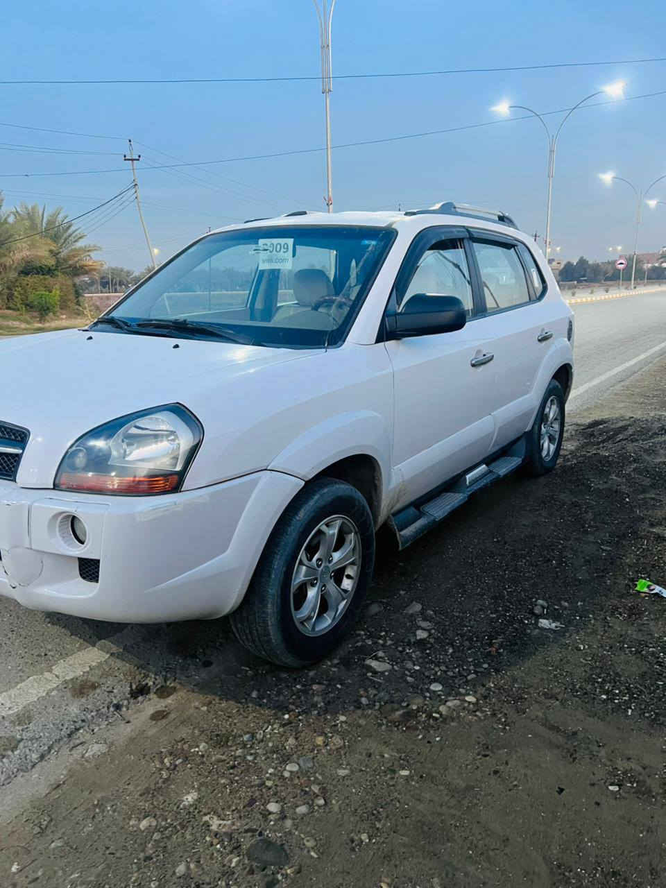 السلام عليكم توسان موديل ٢٠٠٩ خليجي سياره مكفوله كفاله عامه منل صبغ والتعديل سياره رقم كركوك دولي سنويه ٢٩ شرط التحويل والغرامات محرك كير صدر تبريد كلو شرط سياره ماشيه ١٨٠ حقيقي جاهزه من كلشي السعر المطلوب ١١٨ اعتذر منل مراوس والبيع القصط والوعده مكان السياره صلاح الدين العلم اي استفسار الاتصال بل رقم ***********
