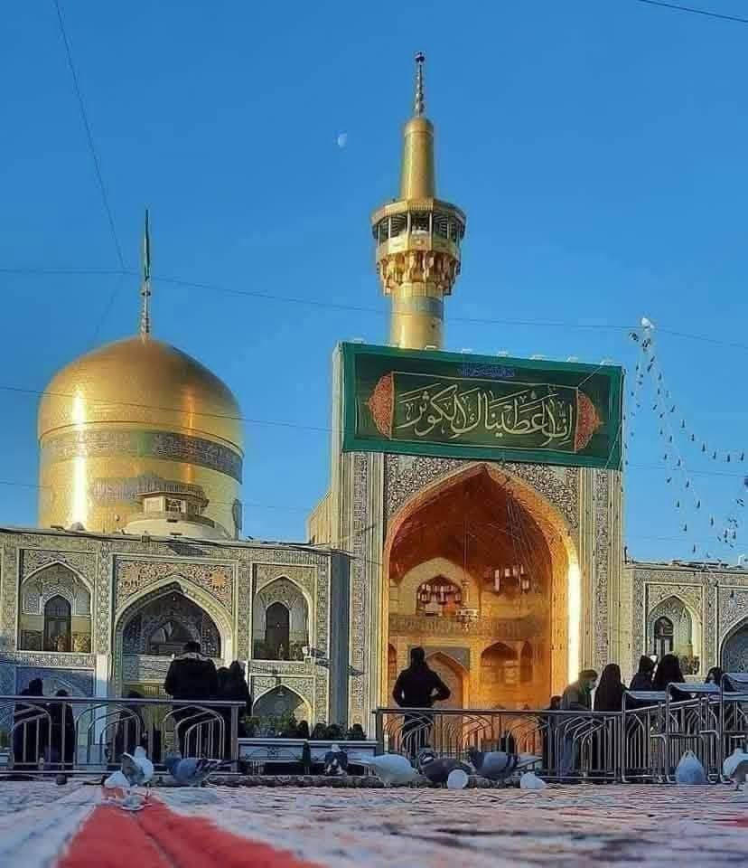 كروب  قم مشهد  نيشابور 

🌟 حملة  الصادق لزيارة مراقد المقدسة في ايران 

الكروب البري المميز  150 الف 

 رحلة سياحية دينية مميزة إلى إيران - 12  يوم  🌟
من ضمنها يوم الوصول والانطلاق
7 أيام مبيت
عرض للعوائل الاعداد الكبيرة  ١٠ نفرات... النفر  (١١) مجاني
( عرض خاص لفترة محدودة )

  تاريخ السفر بعد العيد مباشرة 
 برنامج خاص يشمل:
🔹 5 ايام _4 ليالي في مشهد المقدسة 🕌
🔹 4 ايام _ 3 ليالي في قم المقدسة 🕌
بقم ليلتين بالصعود + ليلة واحدة بالنزول

باصات الكروب 25   او  32 حسب العدد  باصات ايرانيه 🚌

💰  سعر الكروب المميز 150 الف  دينار عراقي.

⏳ المقاعد محدودة جدًا، سارع بالحجز الآن!

📍 برنامج الرحلة:
🕌 قم المقدسة:
✅اليوم الاول :التجمع والتوجه نحو الحدود العراقيه الايرانيه  
✅اليوم الثاني :الوصول إلى قم المقدسه وتسليم 
الغرف 
✅ اليوم الثالث : حر للتسوق + زيارة مرقد السيدة فاطمة المعصومة (عليها السلام) وبيت النور.
الذهاب إلى جامع جمكران 
مشهد المقدسه :🕌
✅ اليوم الرابع :الذهاب إلى قدم الامام الرضا (عليه السلام)وبعدها التوجه الى مشهد وتسليم الغرف 
✅اليوم الخامس : حر للتسوق في مشهد
✅اليوم السادس :زيارة السيدين ياسر وناصر (عليهما السلام).
وجولات اختياريه  سياحيه رائعة تشمل حديق مشهد باغ مشهد
او جبل كوسنجي

✅ اليوم السابع:  زيارة السيدين خواجه مراد
وخواجه ابا الصلت
وزيارة اختياريه ليحيى ابن زيد على الحدود الروسية
✅اليوم الثامن : يوم حر للمسافر لتوديع الامام الرضا عليه السلام 

✅اليوم التاسع : تسليم الغرف والانطلاق إلى قم المقدسه 🕌
✅اليوم العاشر :استلام الغرف و استراحه في قم المقدسه 🕌
✅اليوم الحادي عشر : الانطلاق من قم الى الحدود
✅الثاني عشر::الوصول الى ارض الوطن
    
💎 خدمات شاملة ومميزة:
1️⃣ برامج اختياريه متنوعة
2️⃣ نقل داخلي وخارجي مريح بين قم ومشهد (باص ايراني  25 او 32 نفر). Vip
3️⃣ زيارات لجميع الأماكن السياحية والمزارات الدينية.
4️⃣ إقامة في فنادق قريبة في قم 
5️⃣اقامه في فنادق قريبة  في مشهد
....       .....         .......       ......         ....
للاتصال والاستفسار:
عباس الغياضي ابو سجاد
***********
