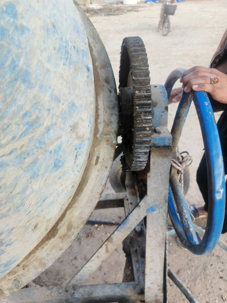 السلام عليكم
خباطه البيع جاهزه شغاله هندر واحد 
جدر هيكل محرك نضيفه
محرك 7,5نضيف شغال هندر واحد 
السعر :1300(مليون ثلثميه )بيهه مجال////////مكان :الانبار حديثه بروانه 
***********
