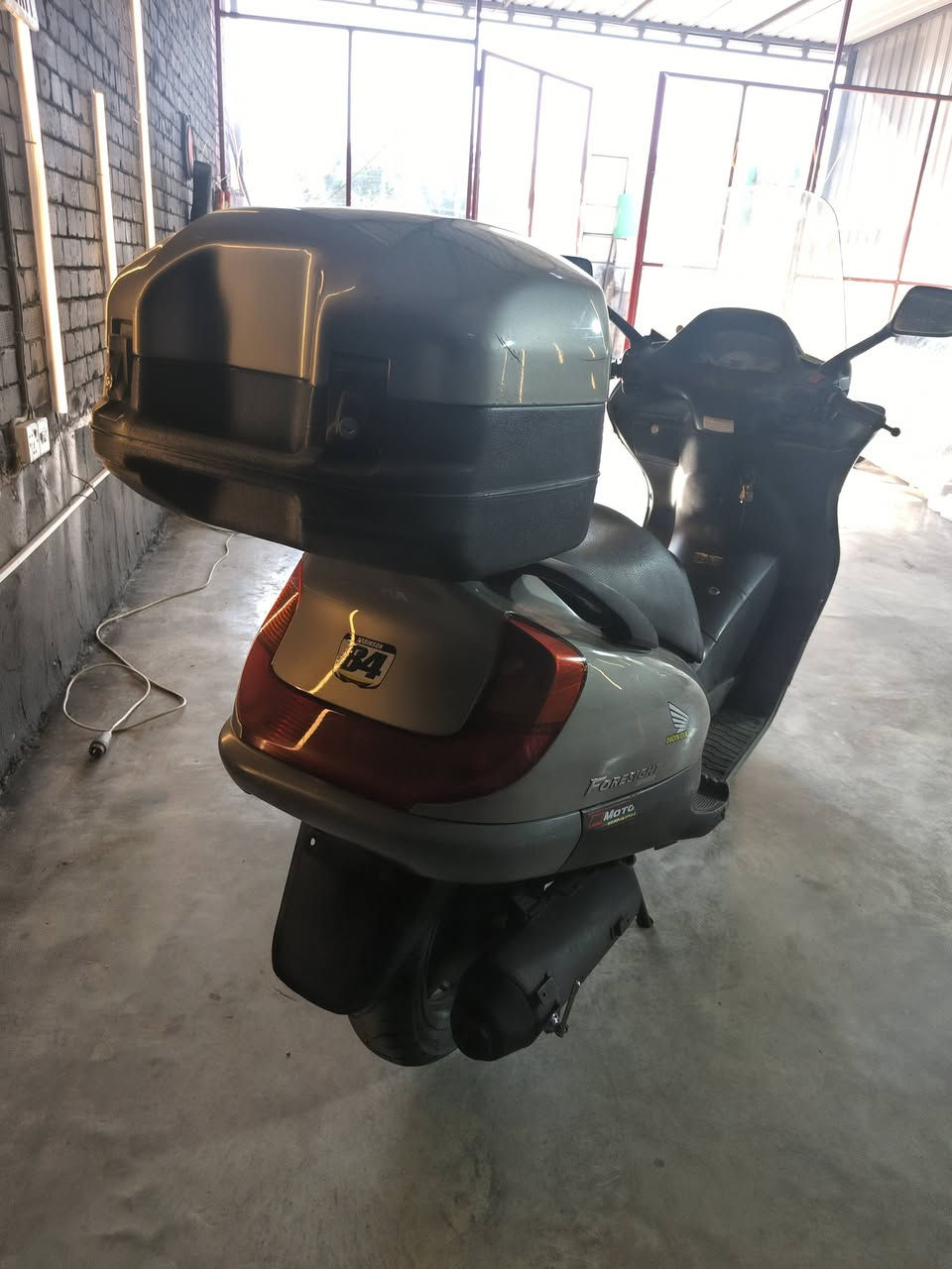 فور سايت فول نضافة ونعومة شلعة ومعدل مكينة مجفتة مرة وحدة بأيدي وكل شي شغال ترايك لوين تريد سعر٩٠٠ مكان بغداد***********
