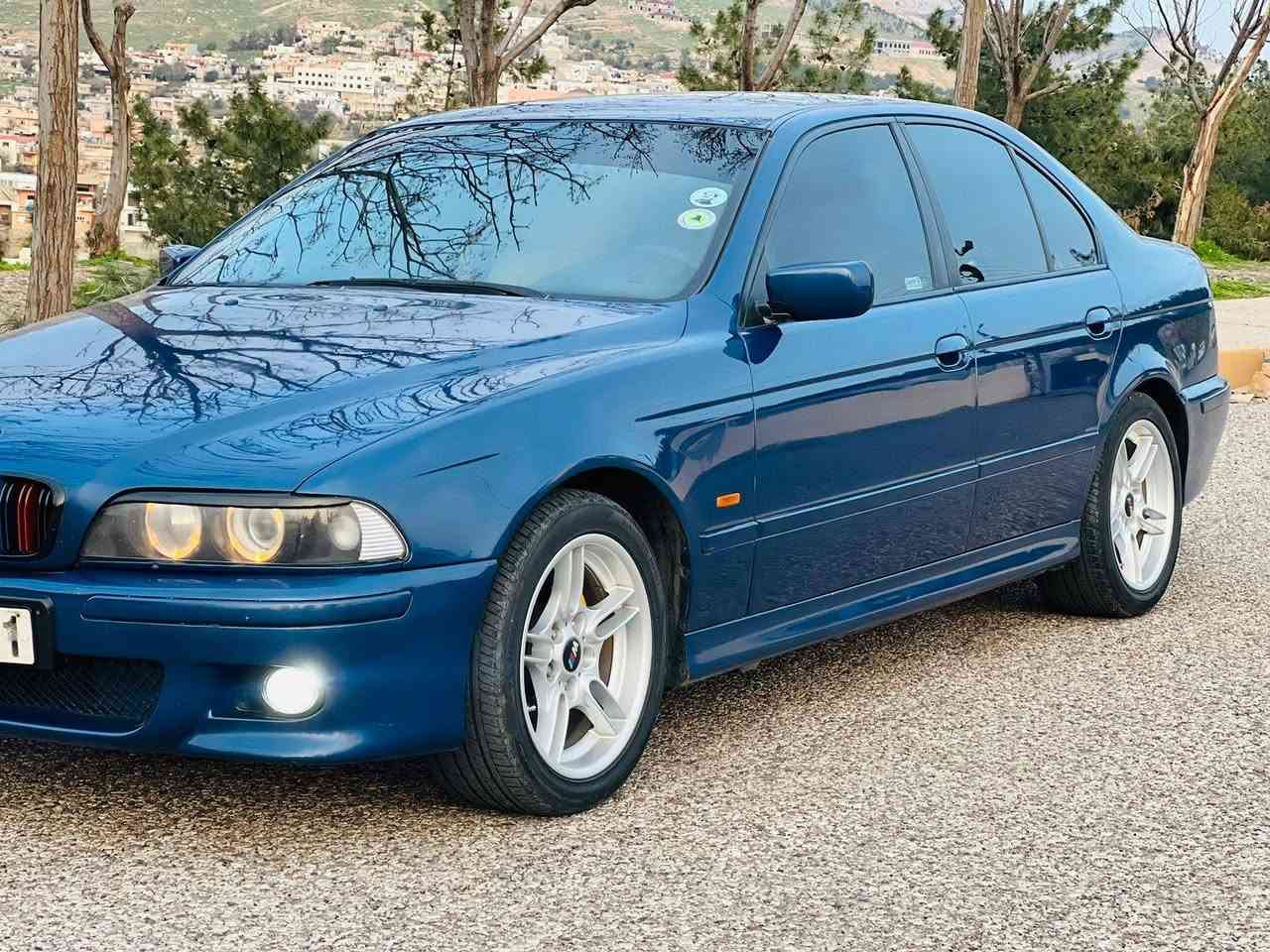 منفئست اصلي قرامات بشرت
مؤديل 2000
سفر لؤك
530M
فول فول به س سلايت نيه
كوشن جلد 
كوشن هيتر
ته بريد ساردوو گه رم
بؤني شه ريكه ي 
دينارئك مه سروف تياي نيه 
سپئري بيلادي

وه سفي زياتري ناوئ ماله كه دياره
بؤ فرؤشتن يان گؤرينه وه
سعري 70

‏*********** اكر, نينوى
