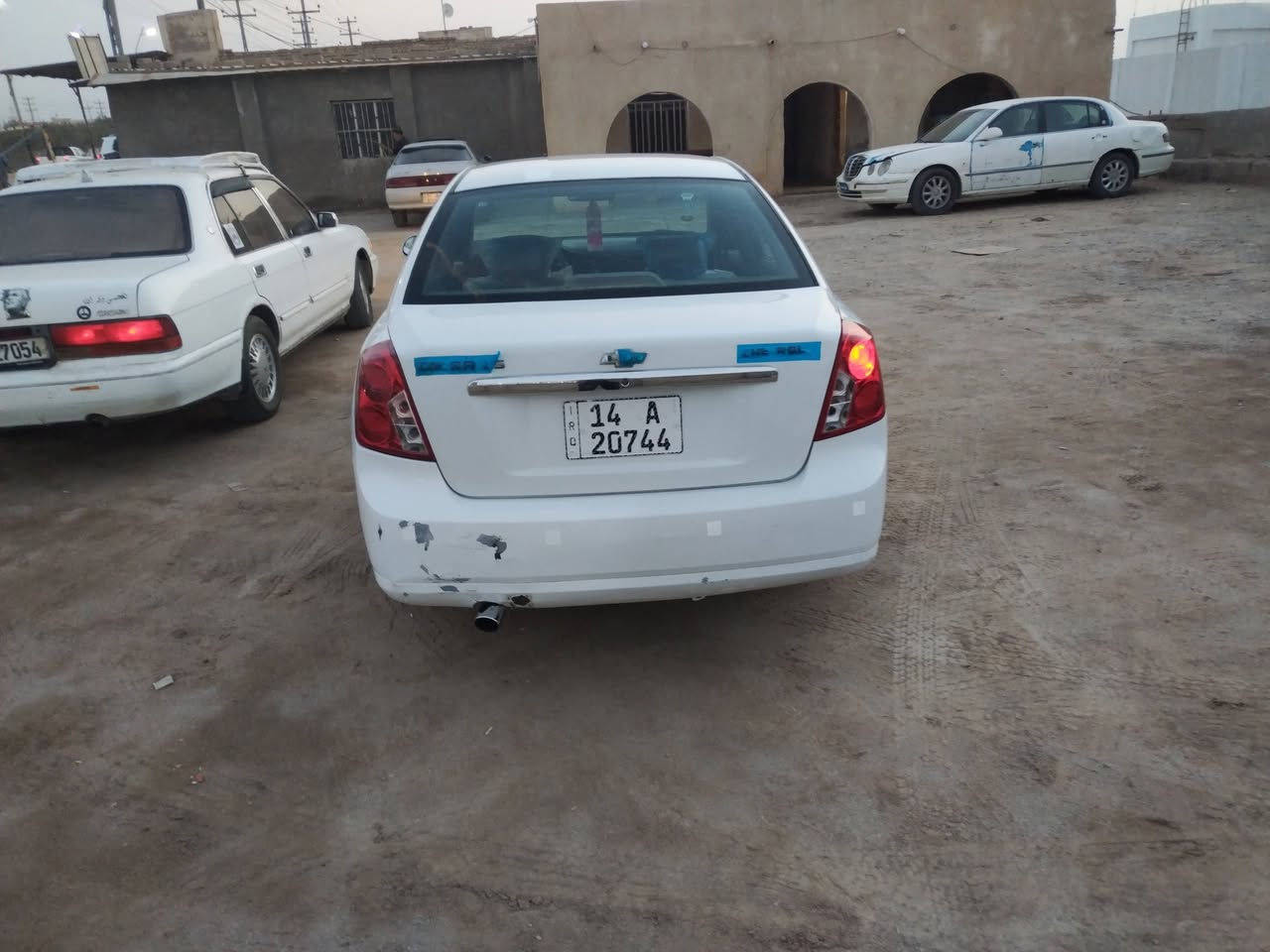 السلام عليكم وبتره البيع سياره حلوا ونضيفه جاهزه من كلشي حداده تخم تاير تبريد كهربايات رقم نكليزي سنويه القايت 2030 تحويل ثاني يوم كير ومحرك 1600كفاله موديل 2011 السعر 72 العنوان البصره القرنه رقم الهاتف ***********
