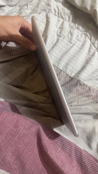 ايباد 9 للبيع رايده250فقل وهذا رقمي 07746927296 نضافه فول