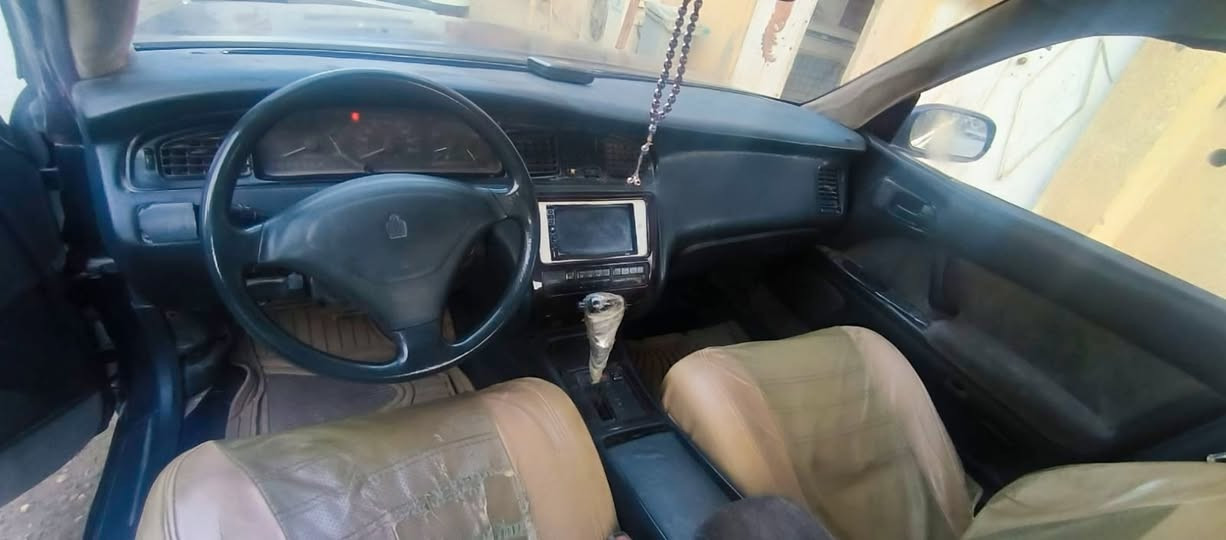 سلام عليكم اخوان 
سيارة بطة 94 لونها ازرق غير محدد
مكينه ثنين ونص السيارة بالناصريه مركز وراعيها موجود بسيد دخيل ويريد مداور  رقمها نجف السنويه منتهيه من ال19  علماً انو  بيها خطأ برقم القرص التصحيح عليه والمداور ع المشتري  السيارة لاكص ولانقل جثه بس بيها ضربة جنطة لكن ابيع كوم حديد سعرها 37$
عجبك سعرها تواصل وياي ماعجبك ادعيلنه بالتسهيل والله يرحم امواتك *********** واتساب
