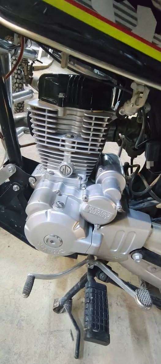 دراجه سونك الاصلي للبيع موديل 25 فول مواصفات كلشي شغال سلف كهربائيات المحرك نضافه فول دراجه كامل مواصفات
للاستفسار ***********
