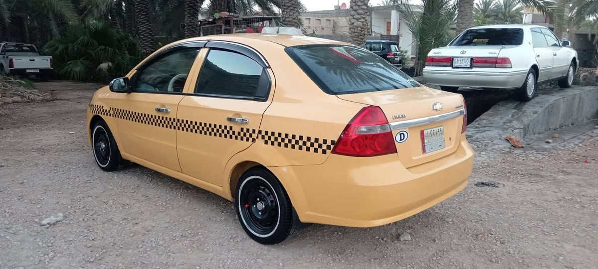 سلام عليكم افيو2009 كفاله  من ضربه وتبديل وبارد  بيه صبغ من الخطه وجوه  الجماليه  مكينه وكير كفاله وتبريد شغال 🥶  وحداديه باتري كله جديد  رقم نجف   سعره 50 وبيه مجال حك اجيه   ما متواجد عله الفيس  تصال ***********مكان سياره نجف كوفه عباسيه
