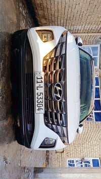 توسان2022 للبيع السياره وارد امريكي  محرك2500 سياره رقمه بغداد السعر 2...