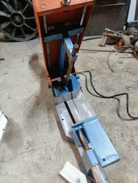 منشار • أدوات