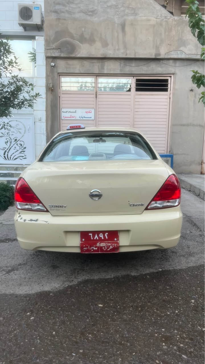 گێر عادی 
٦٠٢٠٦٤ کیلۆمەتر ڕۆیشتوە
سۆنەرەکەم بە ڕەسم دامناوە
نرخەکەی ١٠٥ گەڵایە 
*********** Singapore
