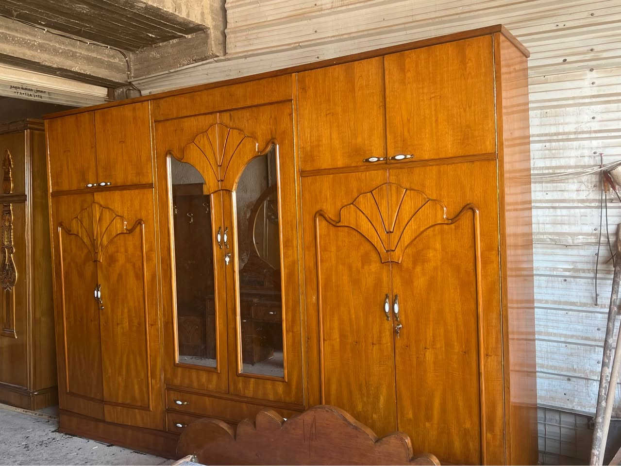 غرف نوم صاج داخل وخارج عدد 4
المكان بابل قضاء المحاويل مقابل معسكر المحاويل البوابة الشمالية بتجاه بغداد 
يوجد لدينا خدمة توصيل 
للاستفسار الاتصال على الرقم التالي *********** او التواصل عبر الواتساب برقم الاسيا حلة, بابل

