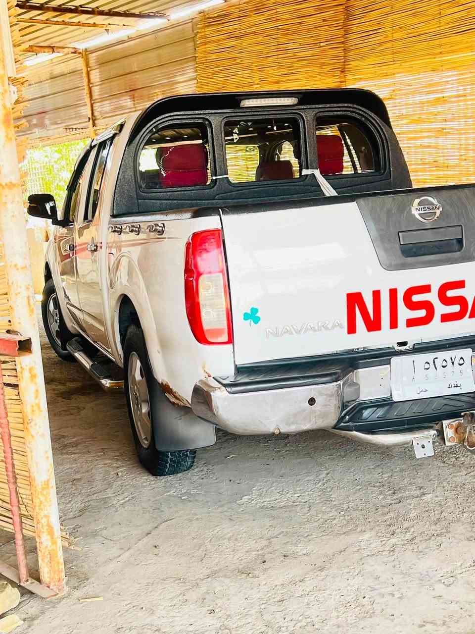 سلام عليكم ورحمة وبركاته 
نيسان نيفاره موديل ٢٠٠٨ رقم بغداد 
سياره كامله مكينه وكير بلادي مكفول السعر ٧٠ وبي مجال شويه 
***********
