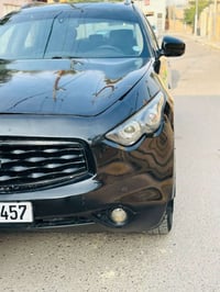 انفنتي اف اكس 35 • ٢٠٠٩ • كشر تعبان