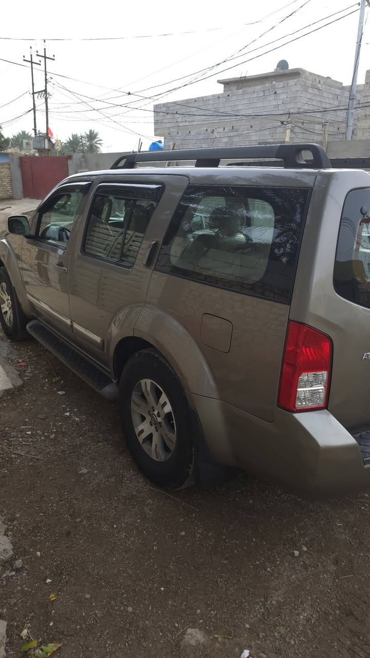 نيسان باتفندر بيع او مرواس 
٢٠٠٨ خليجي 
LE فول مواصفات 
كشنات كهرباء
مري قلاب 
كاميرا خلفيه
صندق شفط 
دمام 
فتحه 
6 سلندر 
مكينه 4000
فور ويل 
كشنات جلد لون بيجي 
 
هزه وسنويه جديده 

تدفئه تبريد بالكشنات 
دشبول ارمادا
تحكم استيرن 
مشروع وطني


**إذا كنت صاحب هذا الإعلان وتريد حذفه لأي سبب، رجاءا أرسل رسالة إلى الدعم الفني**