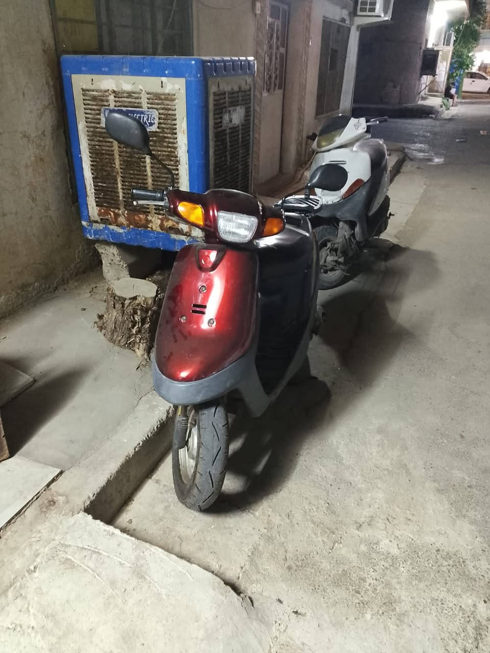 بطه للبيع جديده مكفوله سعر 600وبيها مجال تواصل خاص او على الرقم ***********
