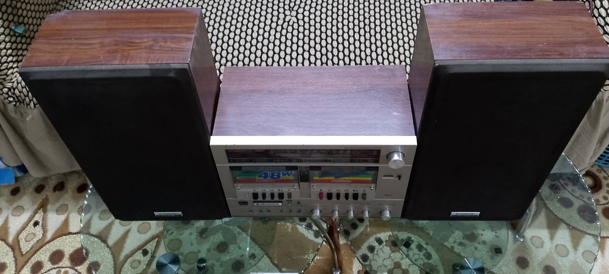 جهاز نظيف جدا جدا جدا على وضع الشركه قطره لحيم او تصليح مبي يحتاج فقط قوايش اللي في دي مراسله الصفحه


**إذا كنت صاحب هذا الإعلان وتريد حذفه لأي سبب، رجاءا أرسل رسالة إلى الدعم الفني**