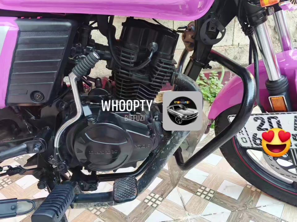 سلام عليكم  دراجه داي وان مديل 24/23رقم نكليزي مشروع وطني وسنويه بسمي تحويل ثاني يوم دراجه خير من الله مكينه سبانه ممدود عليهه كهربايات خير منالله بلادي مكفوله كفاله عامه اي نقص مابيه سعر 2250هاتف*********** اتصل بيك خير وتدلل🌹
