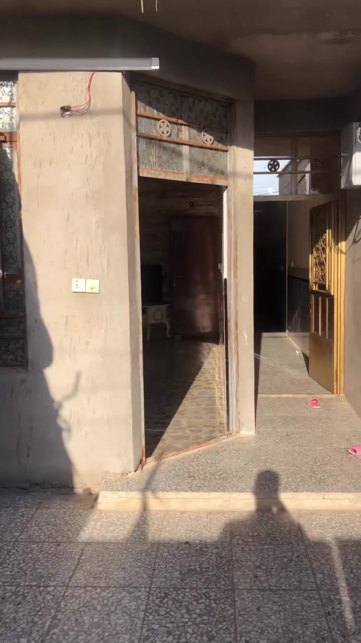 بيت للبيع مساحه 120 متر جاهز السكن في منطقة واحد حزيران
الستفسار اكثر رقم واتساب ‭0782 539 4157‬
